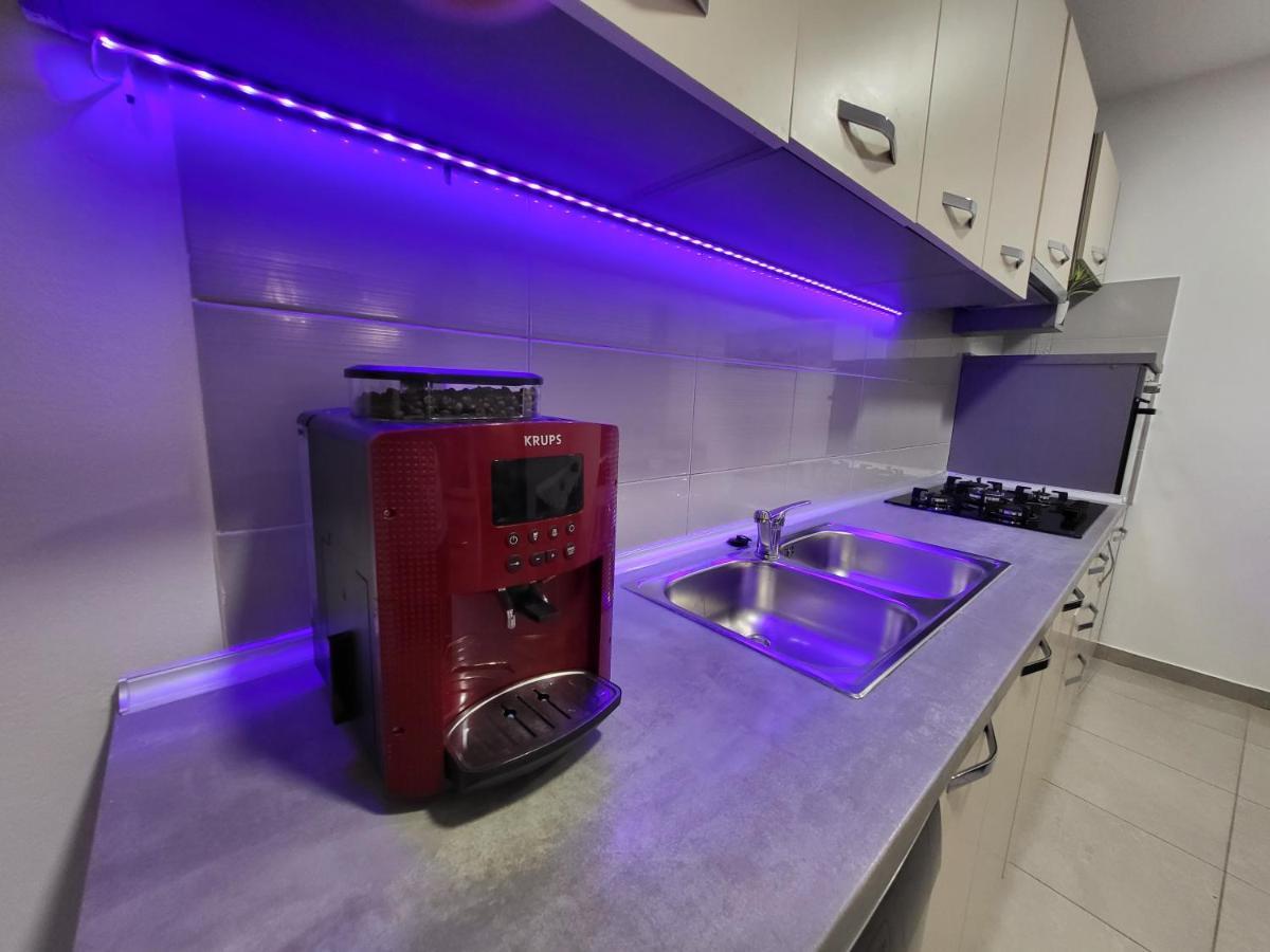 شقة E&A Baška Voda المظهر الخارجي الصورة